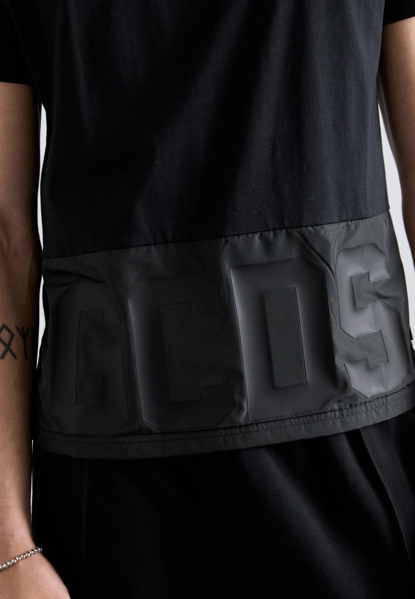 T-shirt GCDS