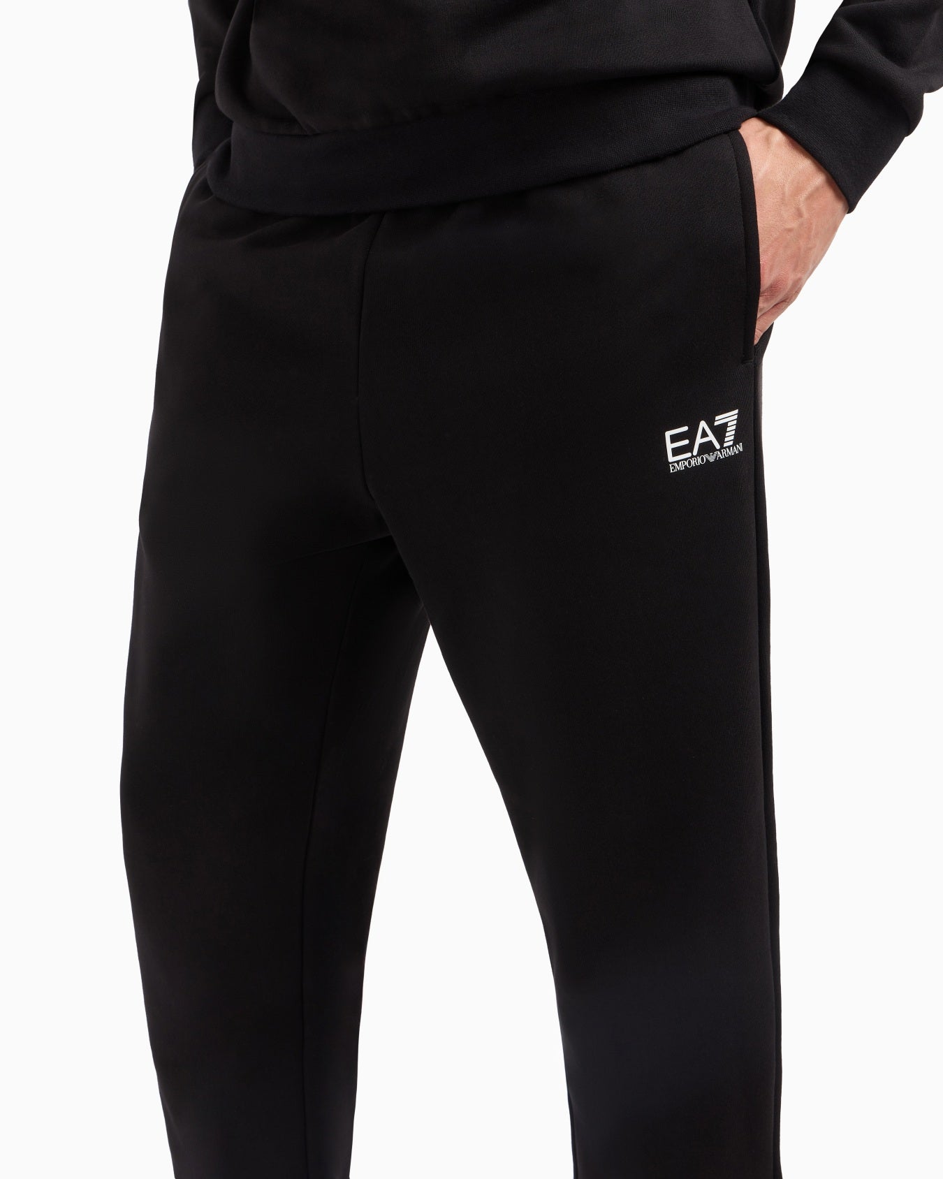 Tuta Armani EA7